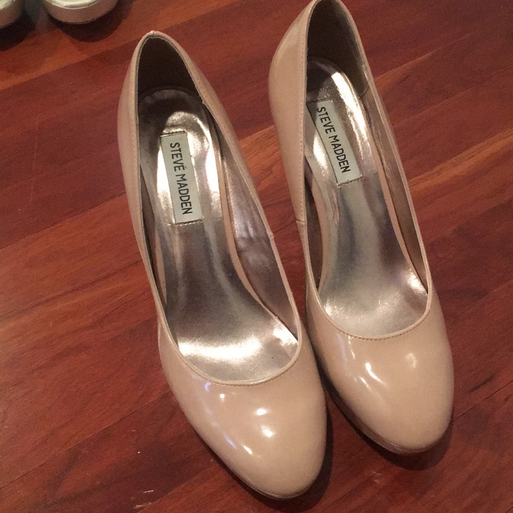 Steve Madden Nude Heels